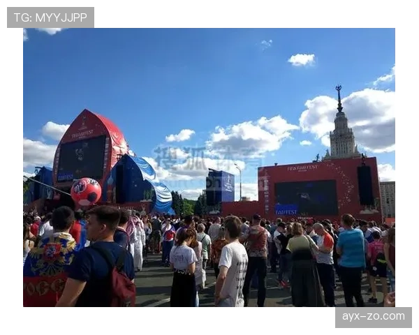 莫斯科球场迎来盛大赛事，球迷热情高涨期待精彩对决