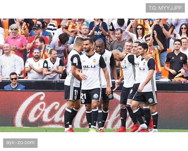 西班牙女足巴萨状态回暖，勇夺欧洲冠军联赛桂冠